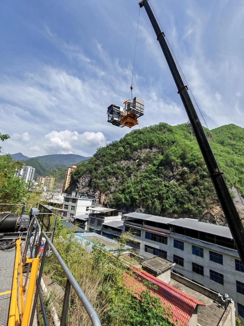 塔吊租赁：建筑行业的隐形引擎